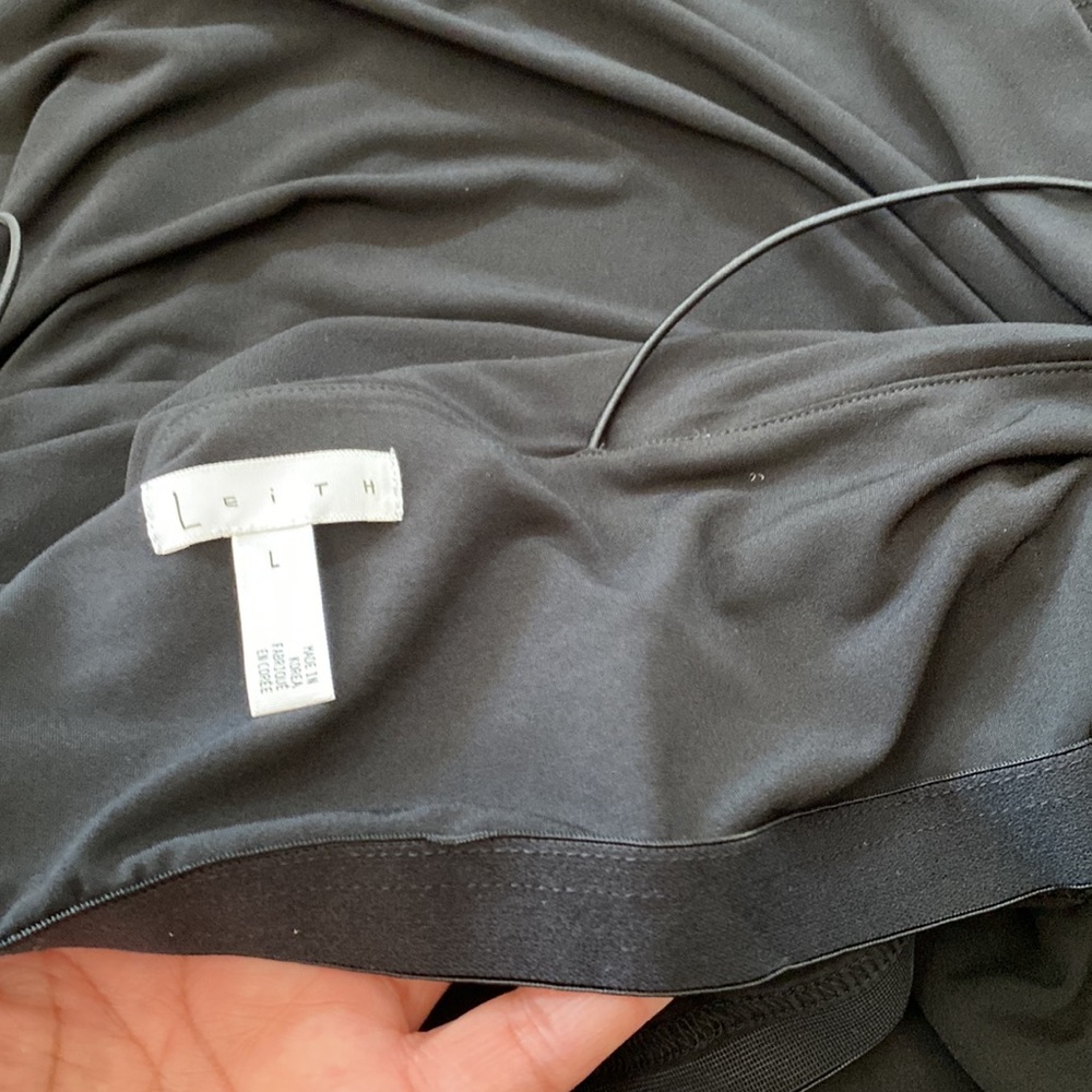 Leith Women's Solid Black Fitted Ruched Spaghetti… - image 8